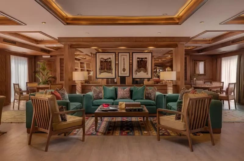 Steigenberger Senator Lounge Bar 2026 — Most Intimate Nile Cruise | 17 Suites | Thu/Mon $1,899